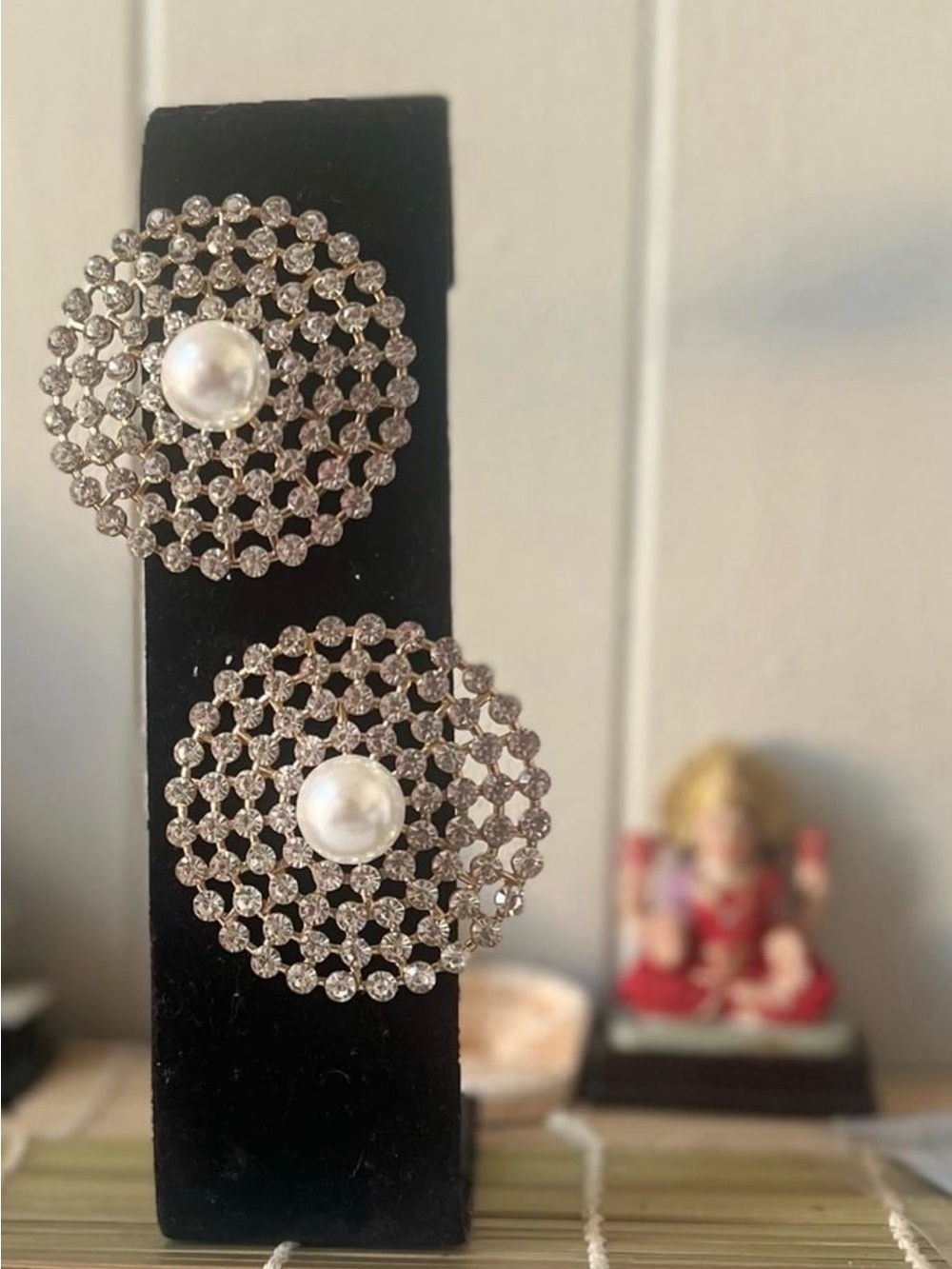 Vintage Silver-Tone Crystal Filigree Drop Earrings with Pearl Centers